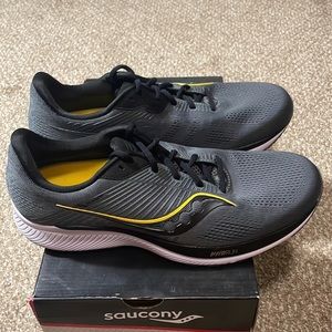Saucony Guide 14 SIZE: 12.5